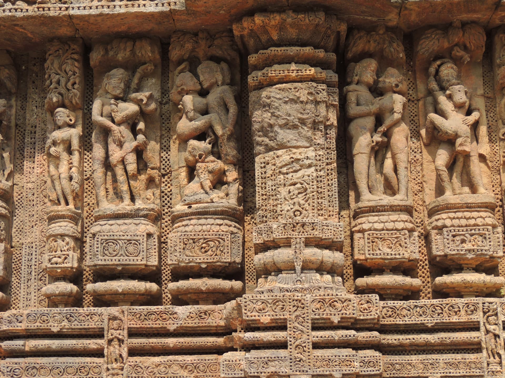 Sculpted Couples and Ornamental Pillars, Konark, Odisha