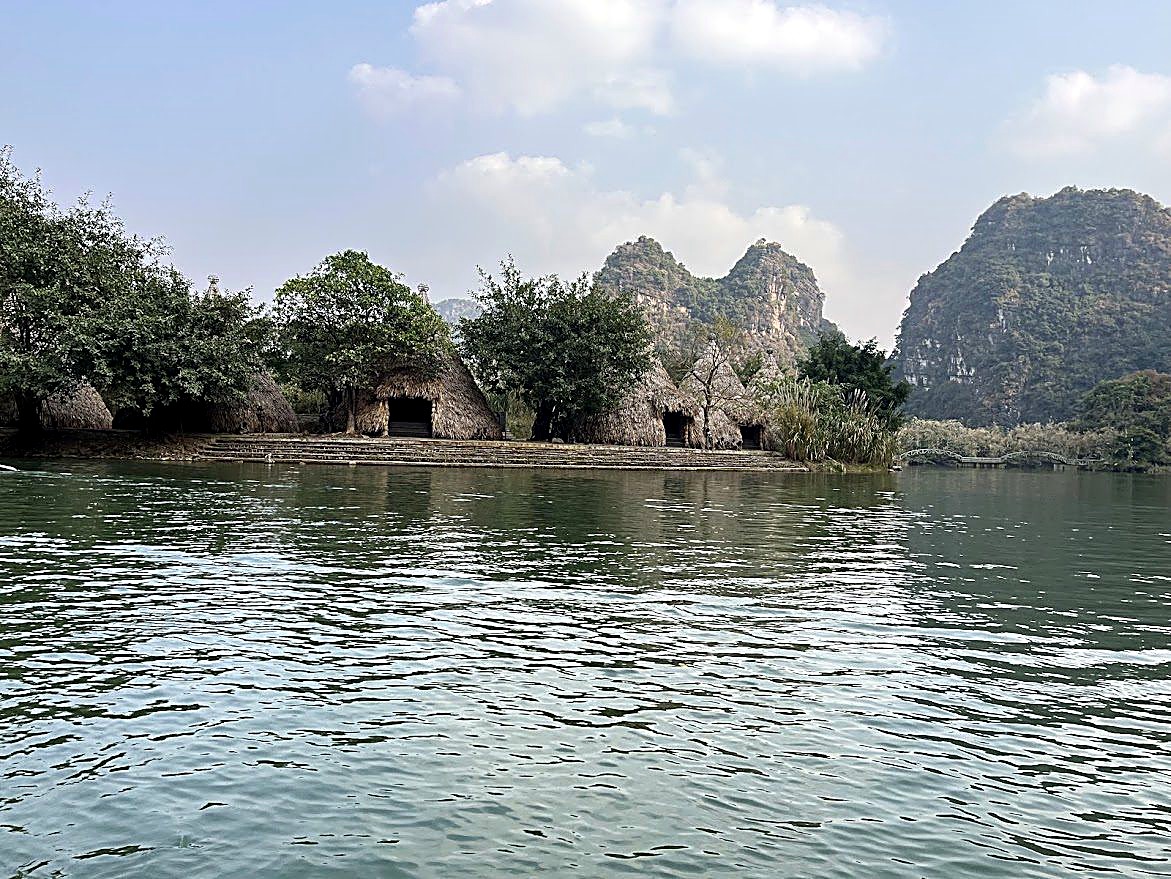 Trang An Riverside Huts, Trang An, Ninh Binh