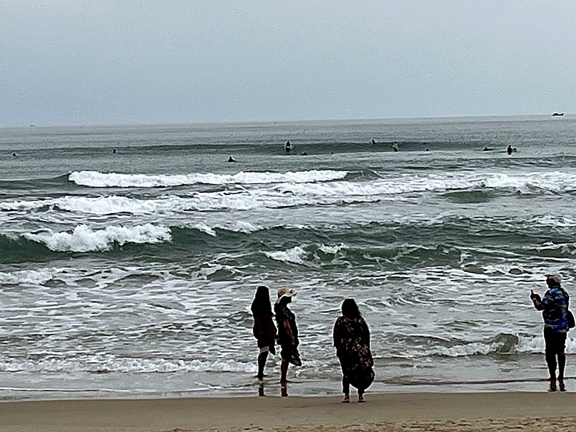 Surf at My Khe, Da Nang, Vietnam